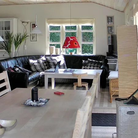 Hébergement de vacances Nitis - 200m From The Sea By Interhome Bøtø By